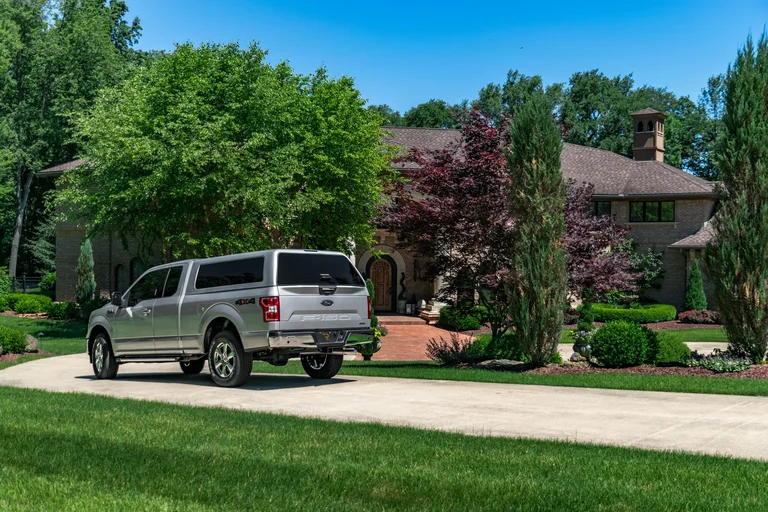 Are Cx Revo 2018 Ford F150 Silver Lifestyle 02